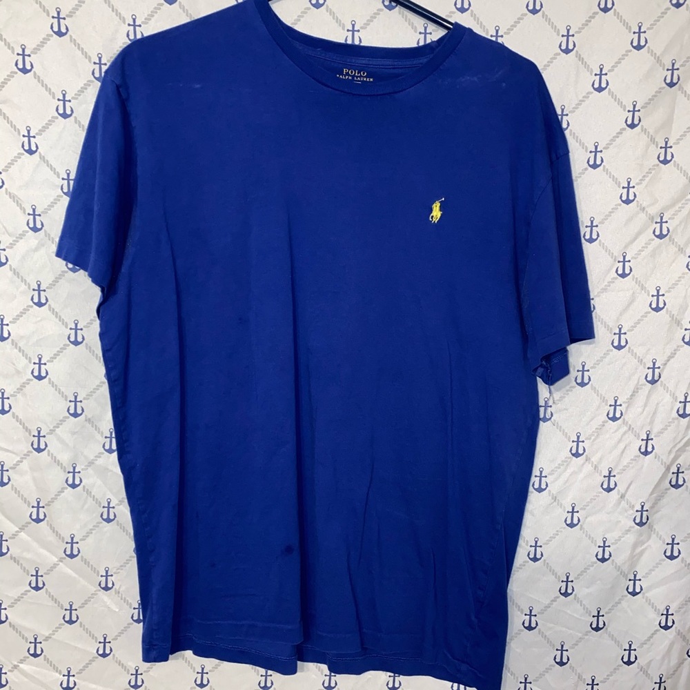 Men’s polo